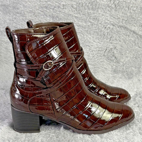 Anne Klein Makanda Ankle Boots Brown Croc Women's Size 9 Strappy Booties iFlex - Picture 2 of 11